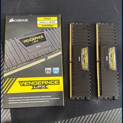 Corsair Vengeance  DDR4 2 X 8GB 3200MHz