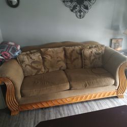 MOVING EVERYTHING MUST GO 