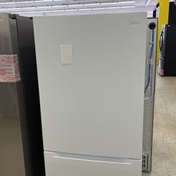Bottom Freezer Refrigerator By Midea