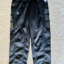 Like NEW Boys 4-year 4T Nike pants thermal Therma-fit thick warm slick athletic outer black toddler EUC like new 