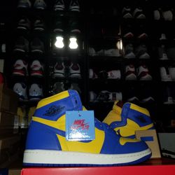 Jordan 1 "Reverse Laney"  (W)