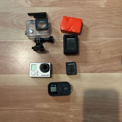 GoPro Hero 3+ With Kit