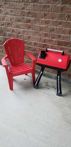 a Kids Braai Stand play grill, similar to models found at Mr Price Home