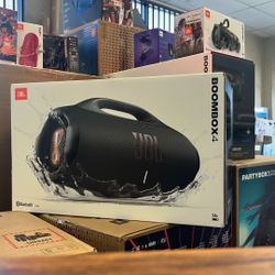 JBL Boombox 4 