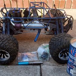 HPI Savage Nitro RC
