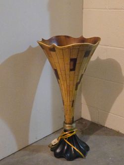 Bamboo lamp