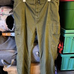 cargo pants