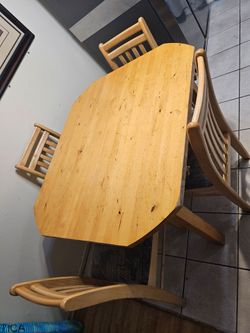 Mesa De Pura  Madera
