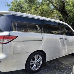 2012 Nissan Quest
