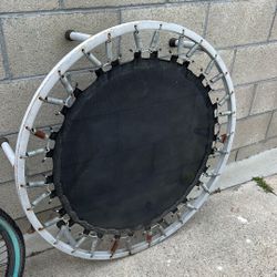 Mini Trampoline 