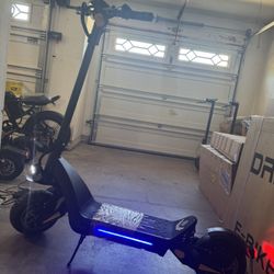 Dual-motor electric scooter