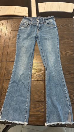 Pacsun women’s low rise boot jeans 26 waist
