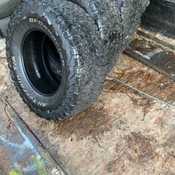 35x12.5x18 BF Goodrench 