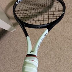 Head Graphene 360 Speed Pro 4 3/8 100 sq in 10.9oz 310g 18x20