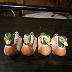 Vintage mallard duck napkin ring holders.