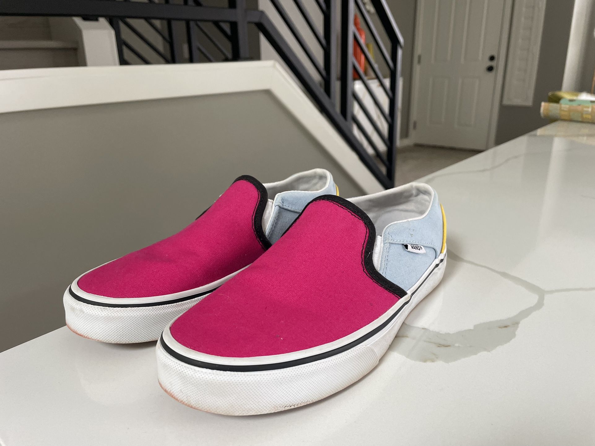 Vans-Women’s Shoes Size 7 Basically New