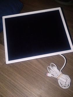 Solar panel charger