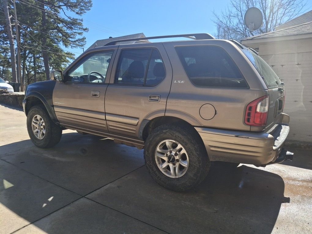 2002 Isuzu Rodeo