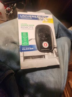 Universal chamberlain two button garage door remote