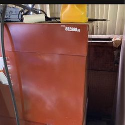 Jobox Piano Hinge Box 682990R5 (new) With Wheels