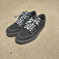 Travis Scott 1 Low Phantom W/ other laces