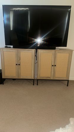 2 beautiful cabinet/ nightstand