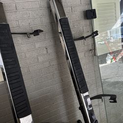 Step of a truck Chevrolet 2014