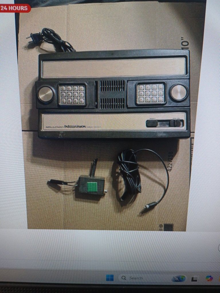 Mattel 2609 Intellivision Game Console With Games