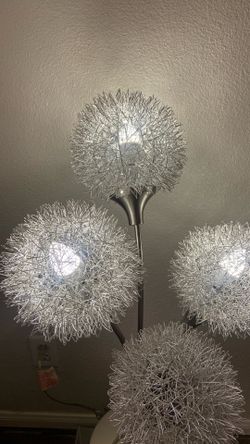 New modern lamp, firm on price!!