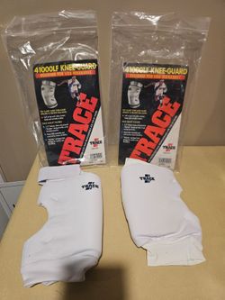 Trace knee pads