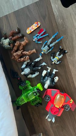 Old action figures NOT FREE