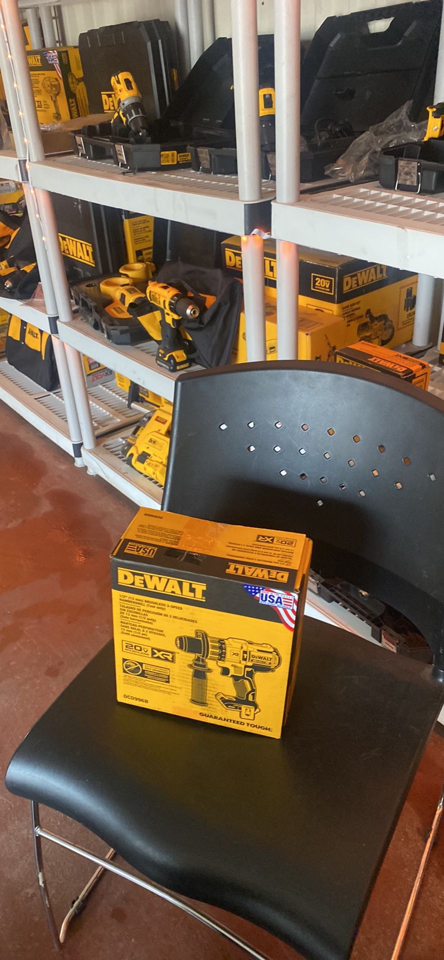 Dewalt DCD996B /1/2” 13 mm- Brushless 3 Speed HammerDrill. Tool only. Solo Herramienta . 