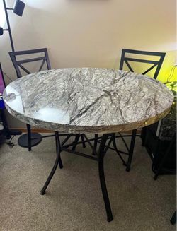 Round Faux Marble Dining Table – 42″ | 36″ Tall