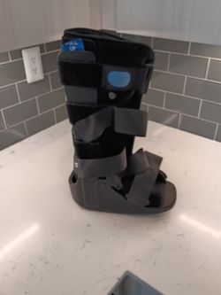 Walking Boot, Fracture Boot, or Air Walker