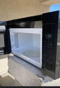 Whirlpool dishwasher and microwave
