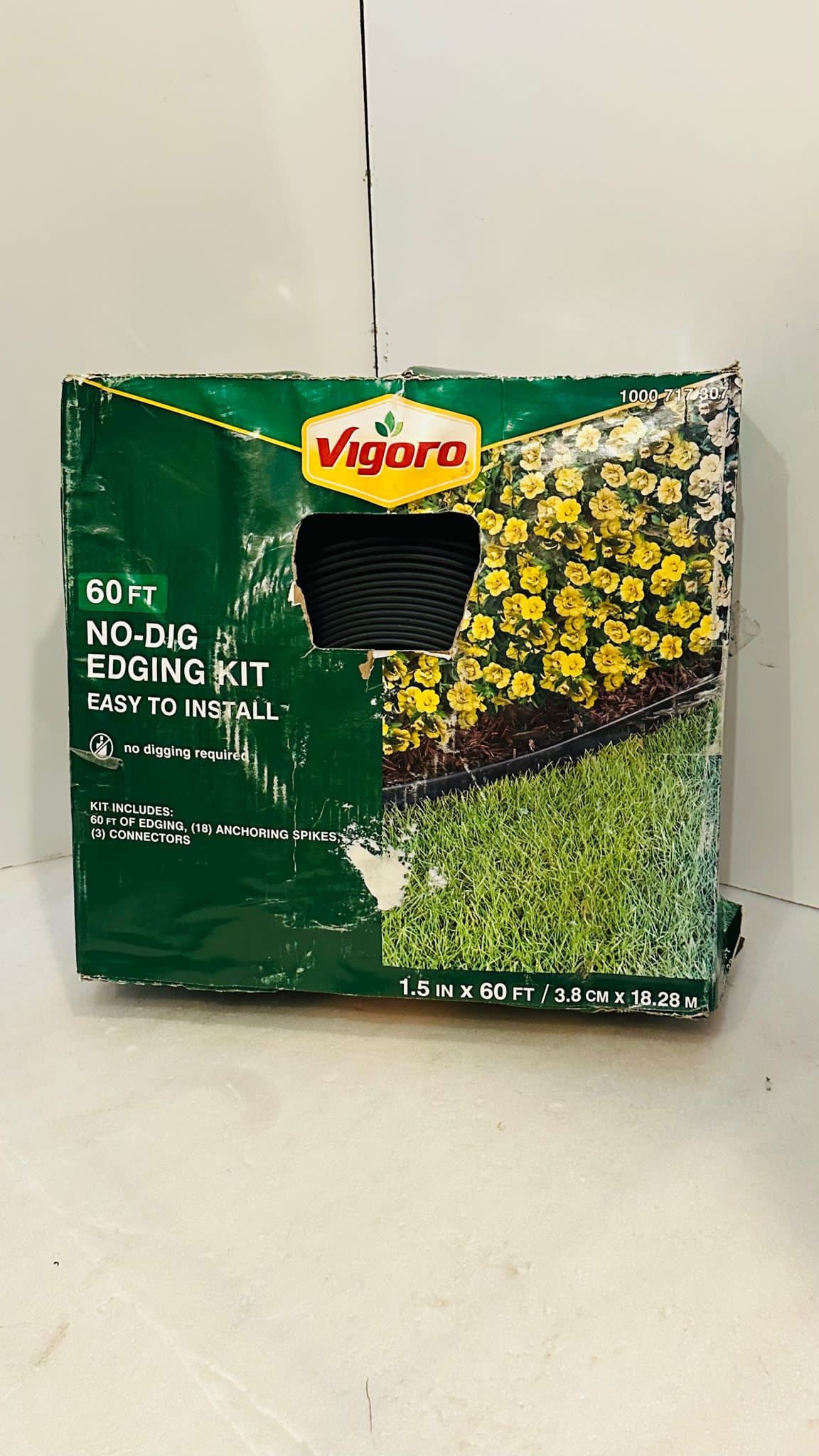 VIGORO Black 60 Ft No-Dig Garden Landscape Edging Kit Flexible Plastic Border