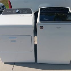 Whirlpool Washer Dryer Set Almost New
