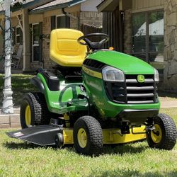 John Dere 22 Hp 48” Riding Mower 