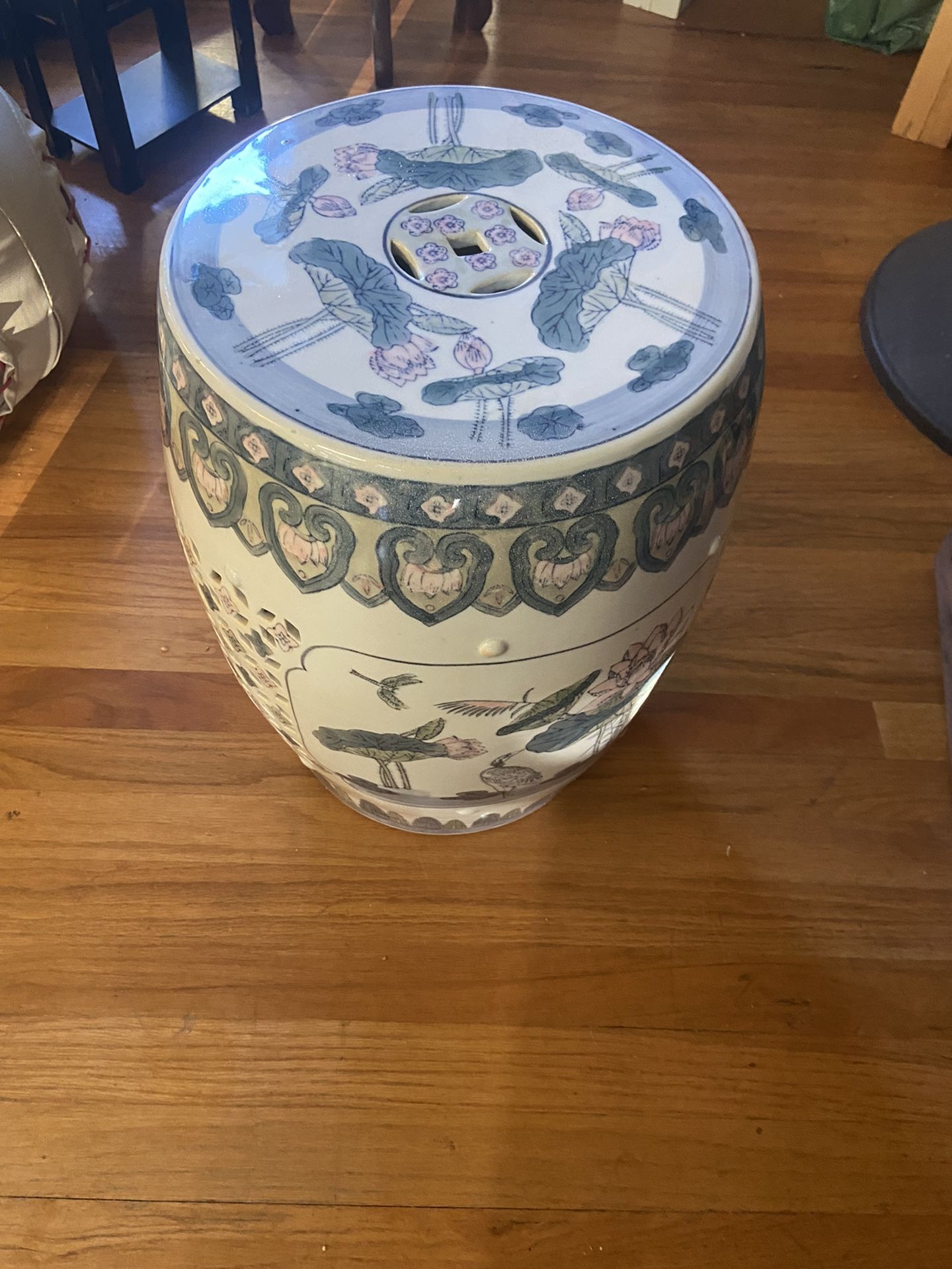 Ceramic Garden Stool Or Plant Holder 12”x18”
