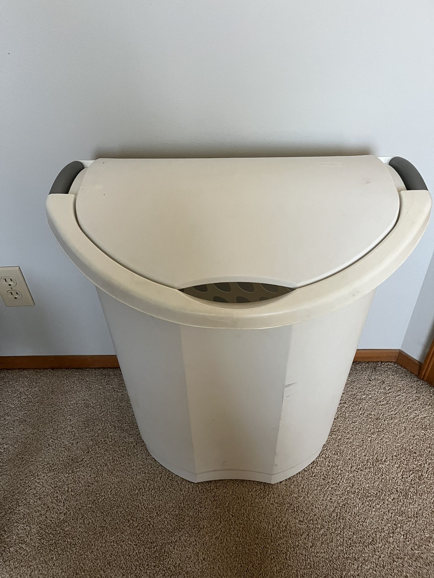 Laundry Hamper