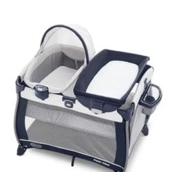 NEW Graco Pack 'N Play Quick Connect Portable Bassinet Playard in Alex