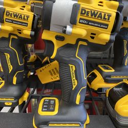 DEWALT ATOMIC 20V MAX Cordless Brushless 1/2 in. Variable Speed Impact Wrench (Tool Only)