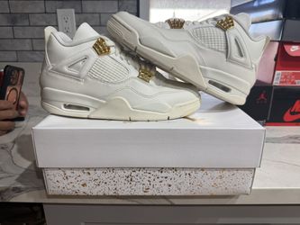 DS WMNS AIR JORDAN 4 - METALLIC GOLD WMN SZ 11 Men’s Sz 9.5