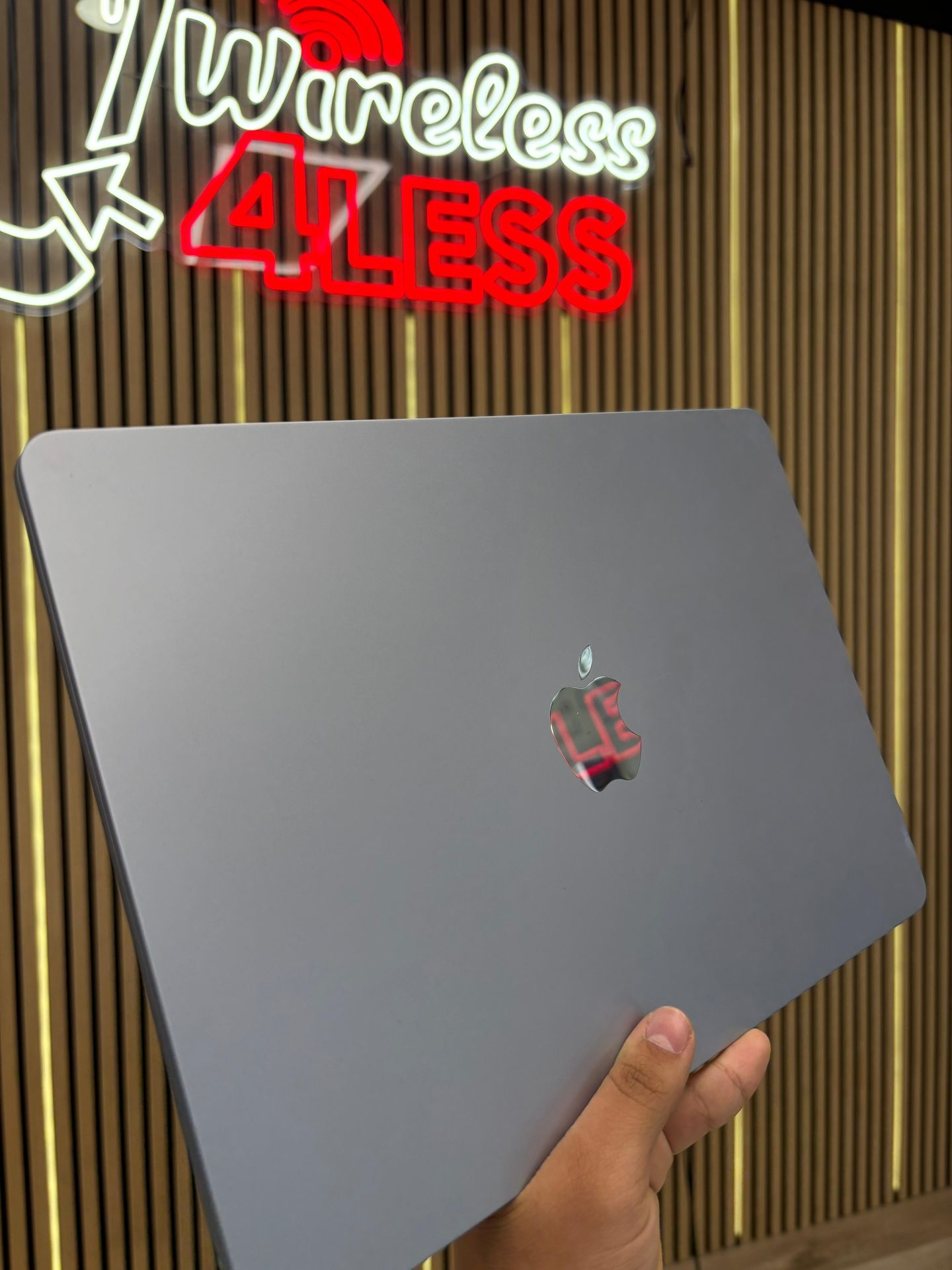 Macbook air m4 16ram 256gb