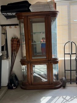 Pulaski Hardwood Curved Glass