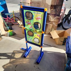 Paint EASEL for Sale in Las Vegas, NV - OfferUp