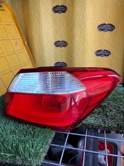 2016 Kia forte right side taillight