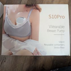 Wearable Breast Pumps
