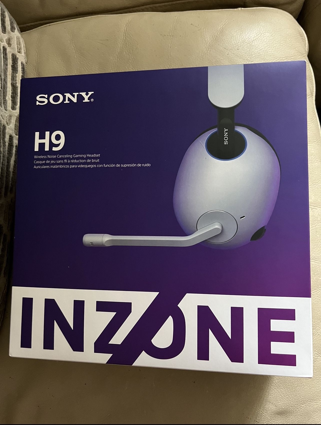 Sony - INZONE H9 Wireless Noise Canceling Gaming Headset - White