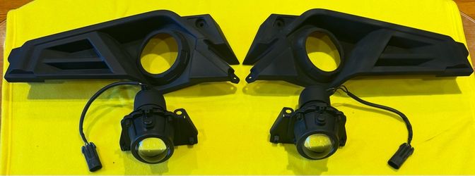 2015-2019 Polaris Slingshot Headlights With Housing
